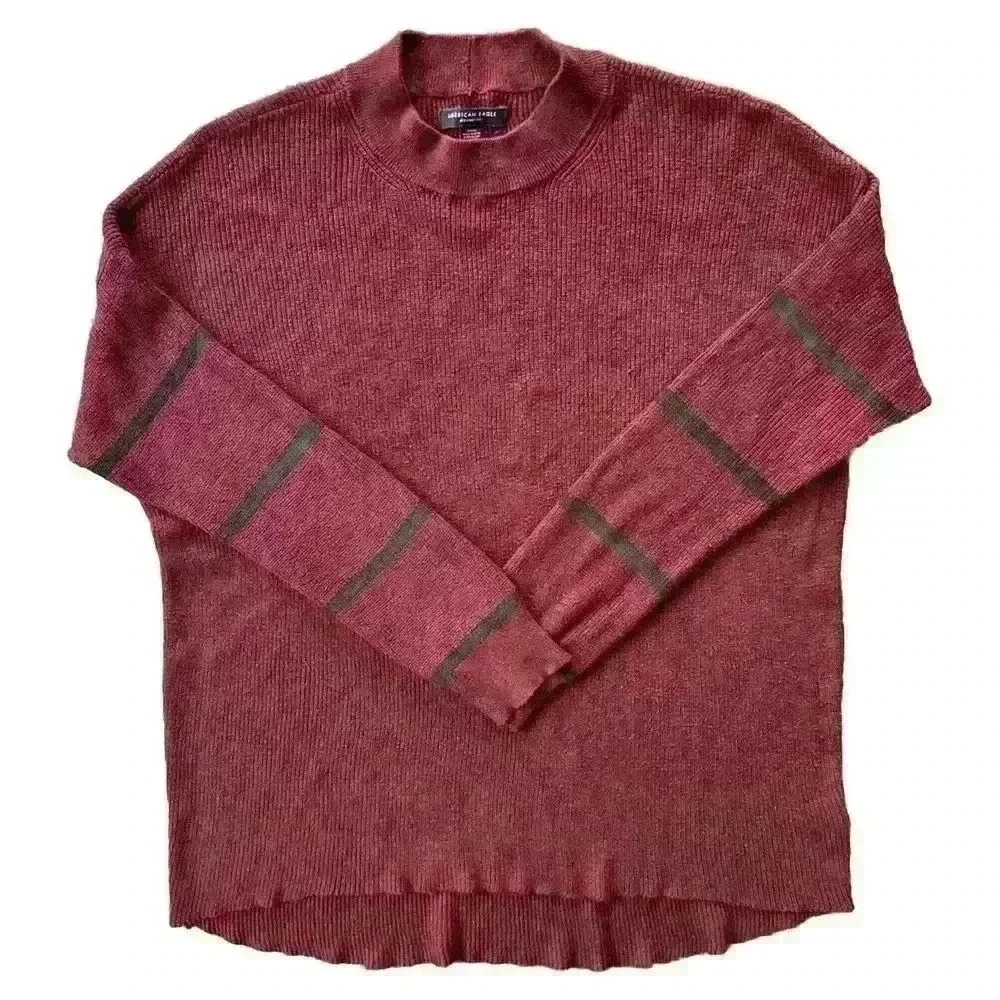 American Eagle Jegging Fit Sweater Sz Medium Mock Neck Raw Hem Burgundy
